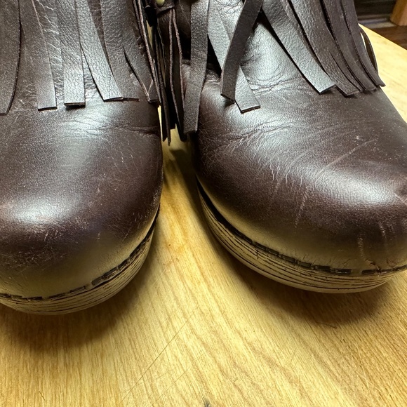 Dansko DENI Brown Leather Fringe Mules Clogs Women's EU Size 41 - Picture 6 of 7